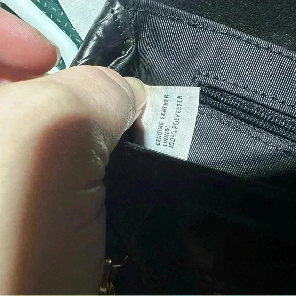 VTG Talbots 90’s Black Leather Crocodile Croc Embossed Handbag Gold Chain Y2K - Picture 4 of 5